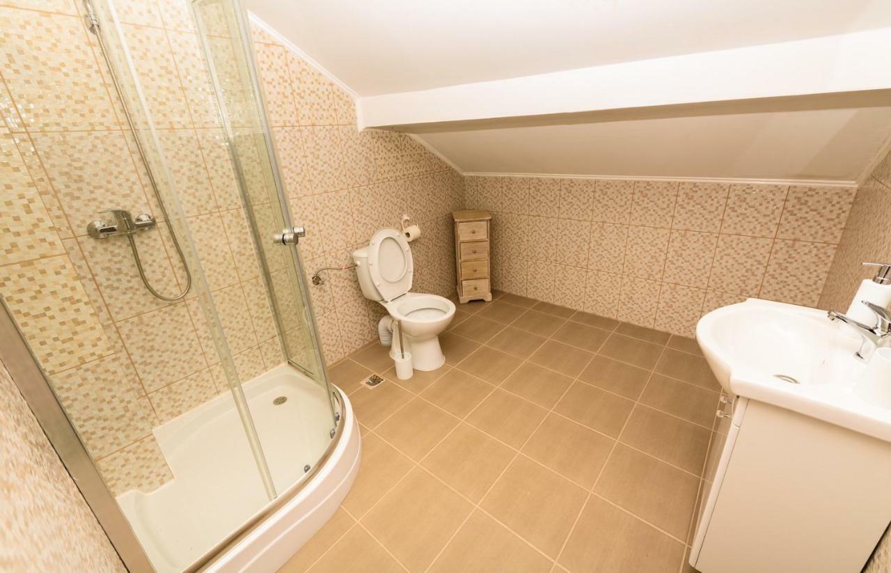 Casa Sky Apartment โอร์โชวา ภายนอก รูปภาพ